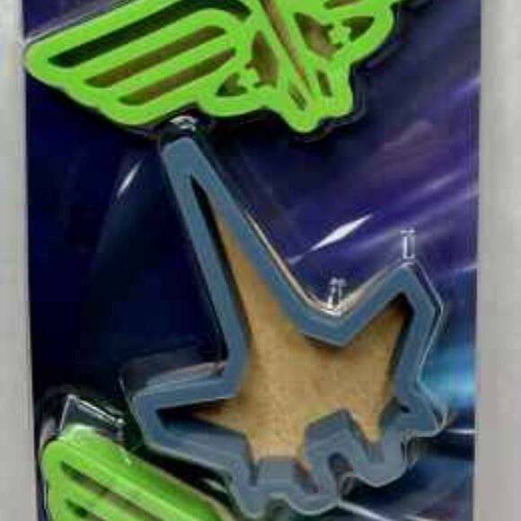 Disney Buzz Lightyear 3 Pack Silicone Breakfast Molds NEW - Picture 5 of 5